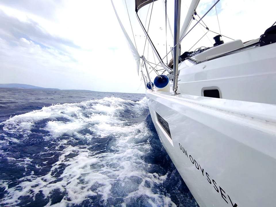 Evelyne, Sun Odyssey 410