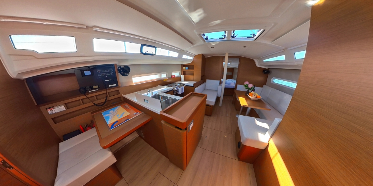 Milla, Sun Odyssey 410